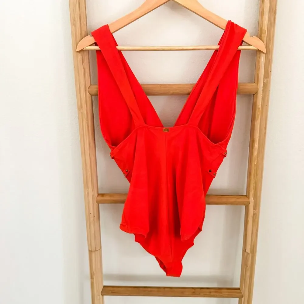 NWOT Amoressa by Miraclesuit Lupita One Piece Swimsuit Coral Red Studded 10